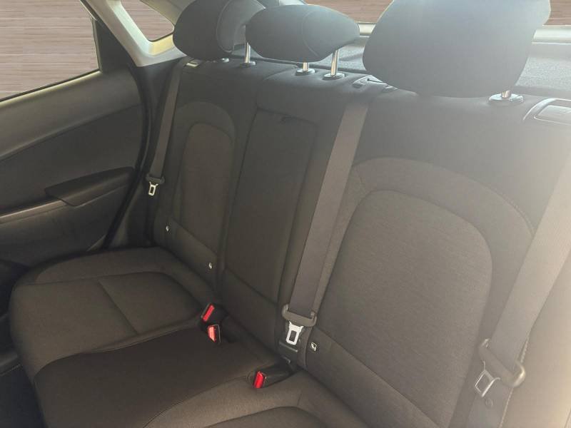 Hyundai Kona - Photo 13