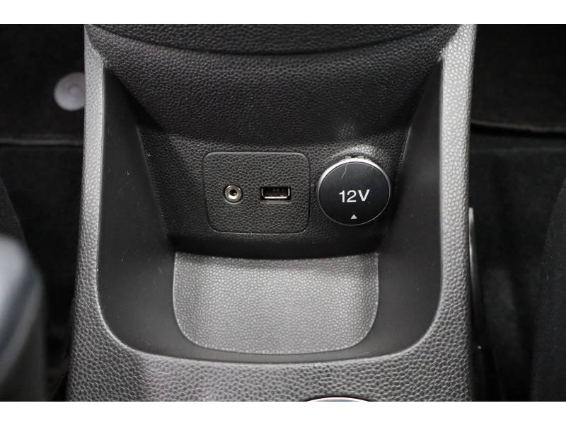 Ford Fiesta - Photo 22