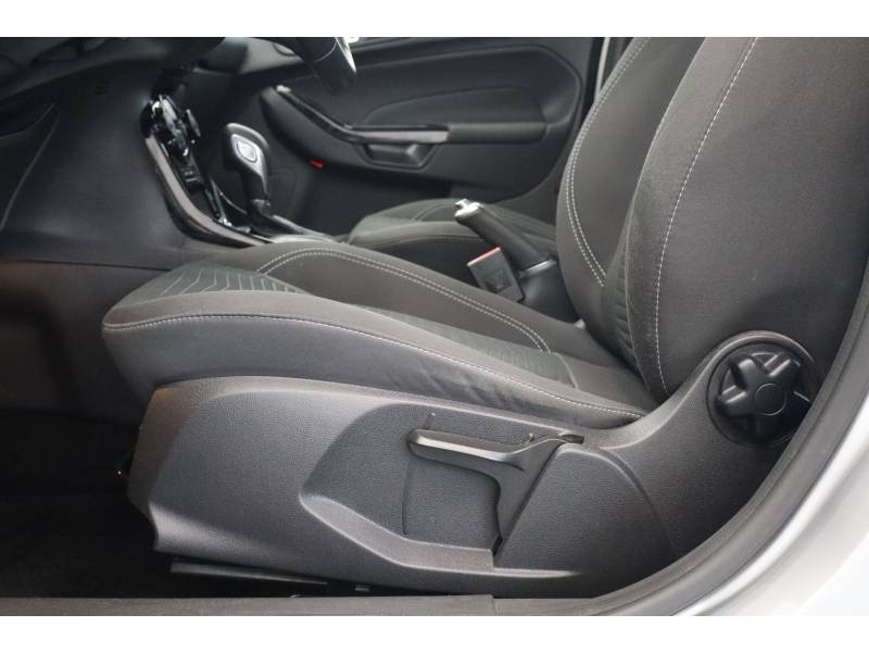 Ford Fiesta - Photo 26