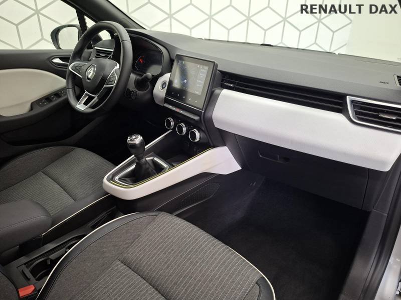 Renault Clio - Photo 28