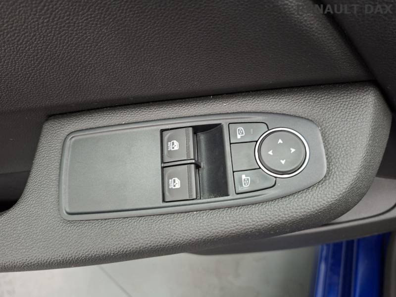 Renault Clio - Photo 32
