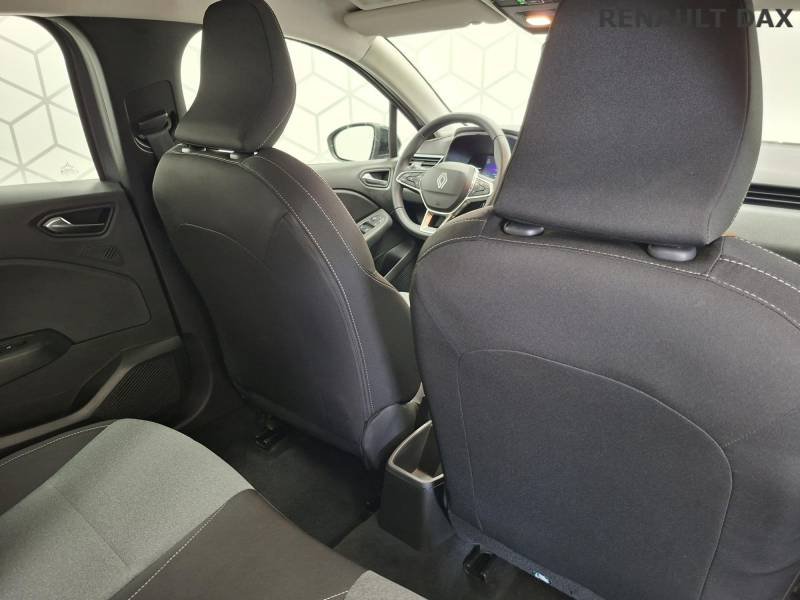 Renault Clio - Photo 24