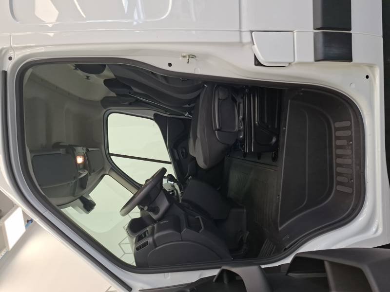 Renault Master - Photo 12