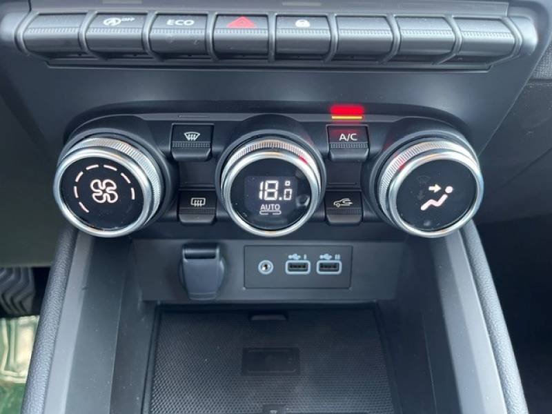 Mitsubishi Colt - Photo 12