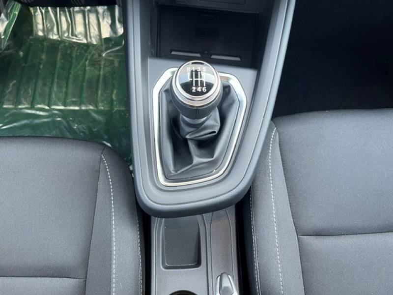 Mitsubishi Colt - Photo 18