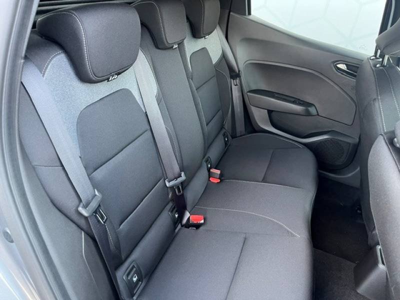 Mitsubishi Colt - Photo 22