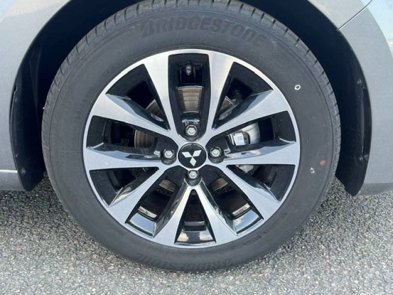 Mitsubishi Colt - Photo 30