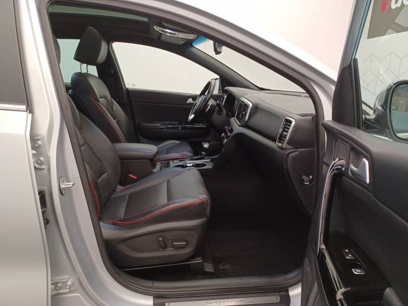 Kia Sportage - Photo 12
