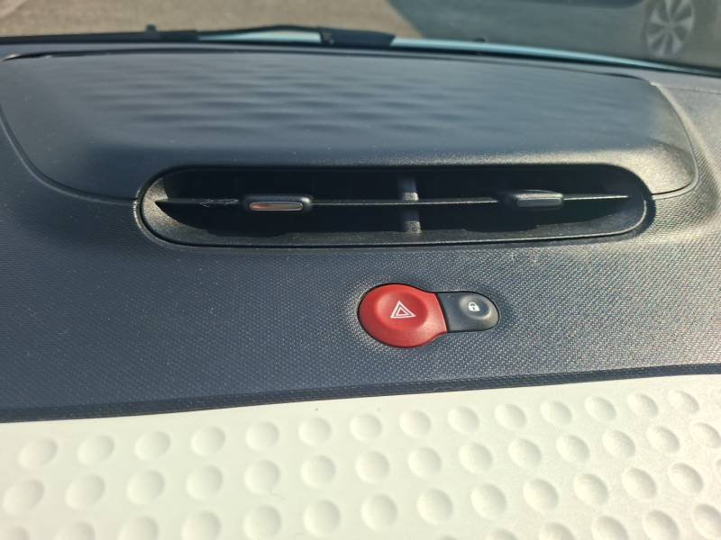 Renault Twingo - Photo 22