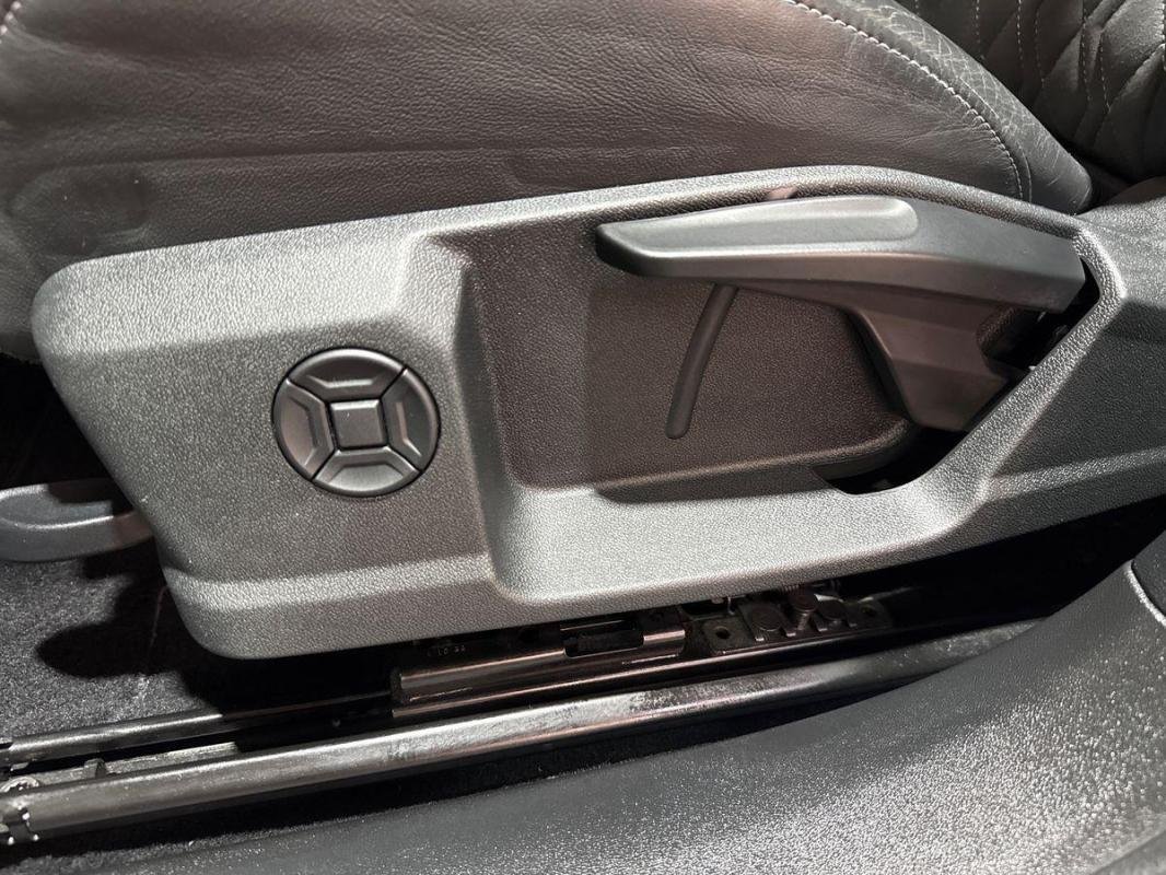 Audi Q4 e-tron - Photo 14