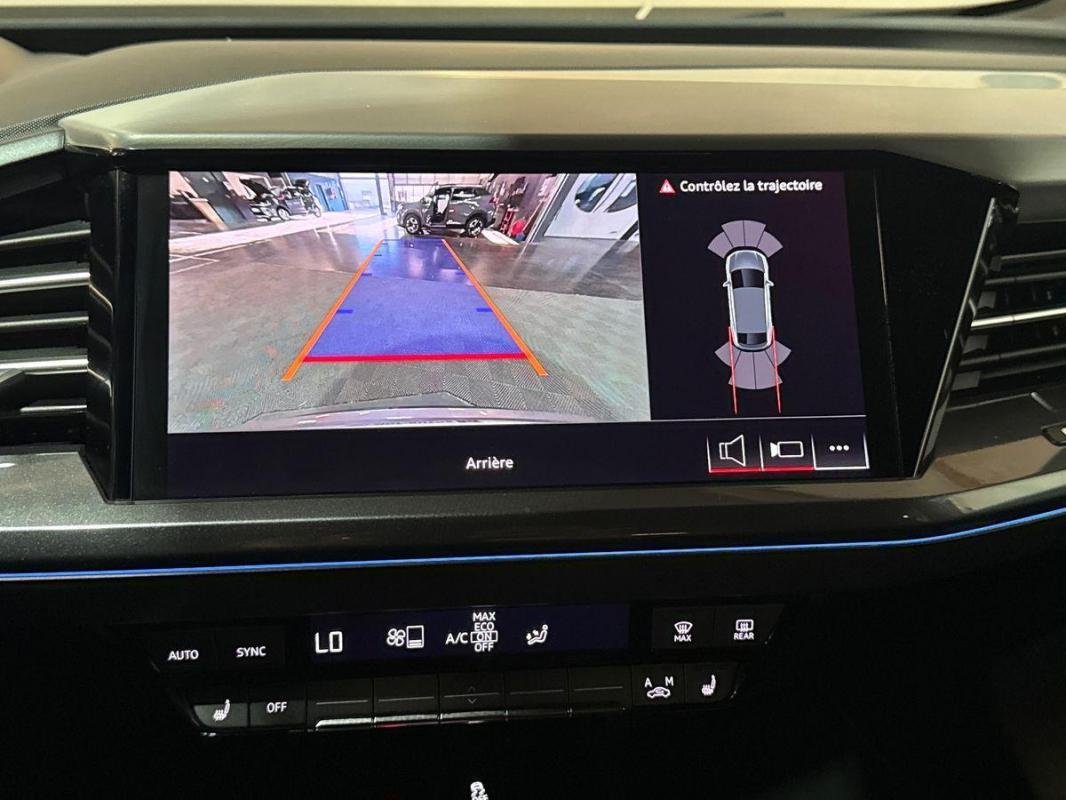 Audi Q4 e-tron - Photo 18