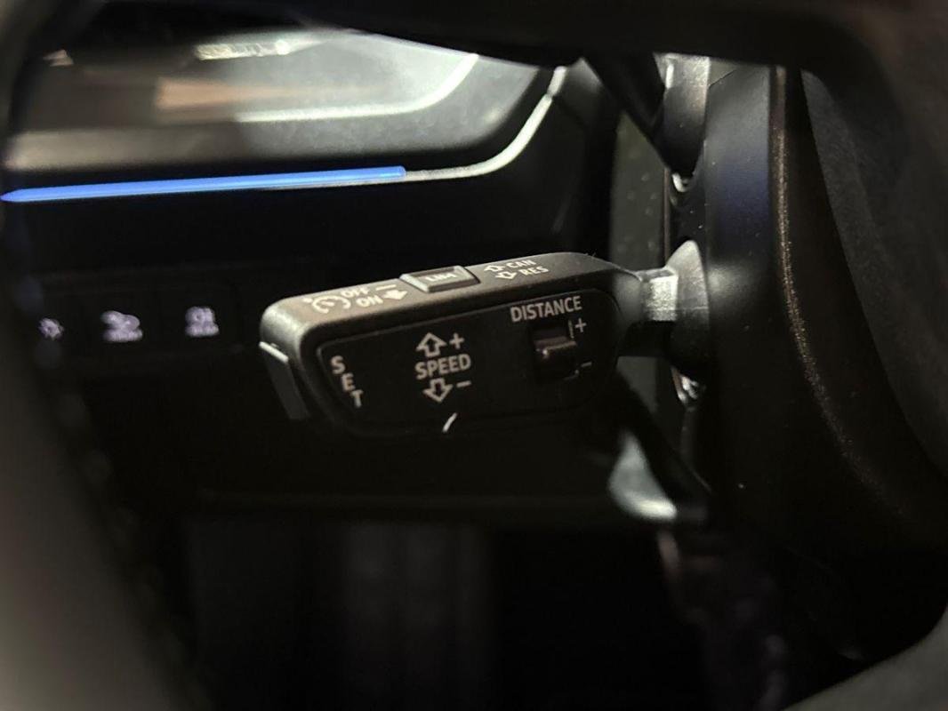 Audi Q4 e-tron - Photo 20