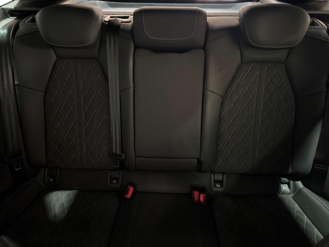 Audi Q4 e-tron - Photo 21
