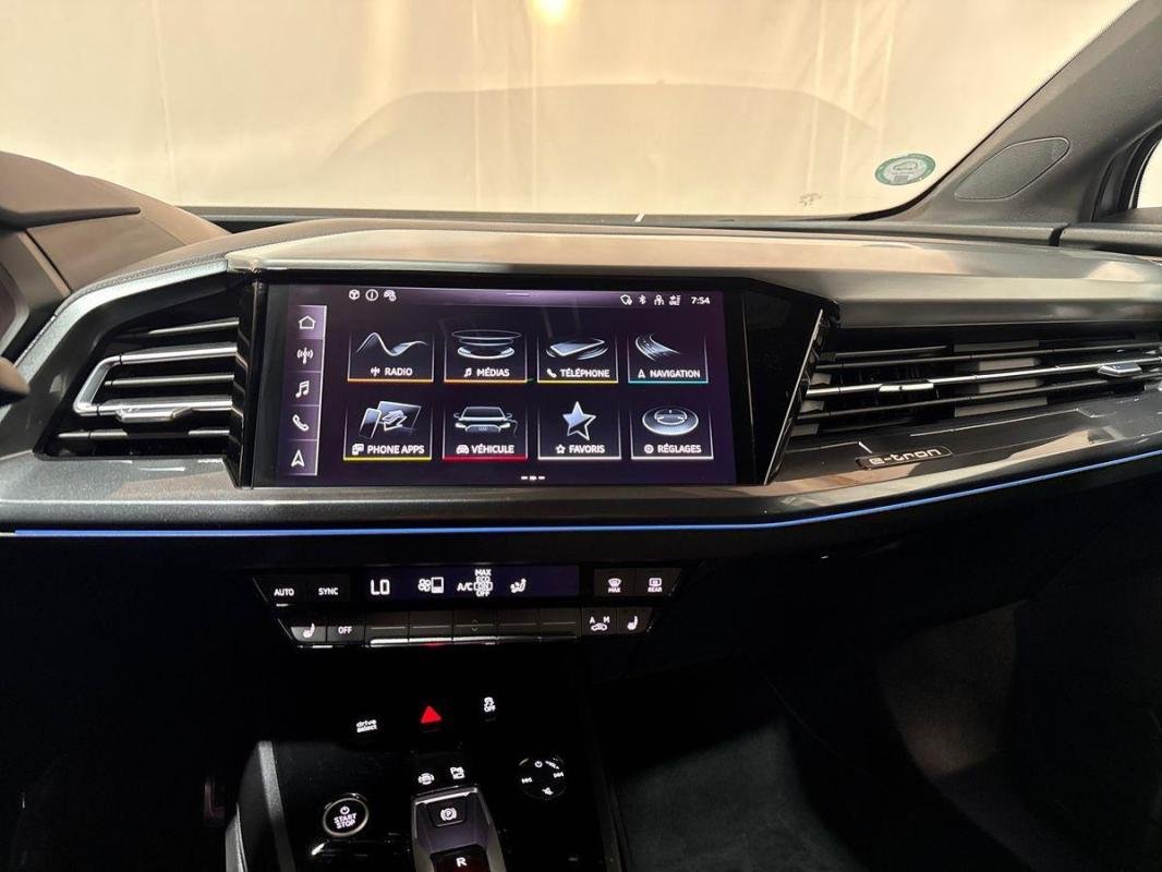 Audi Q4 e-tron - Photo 10