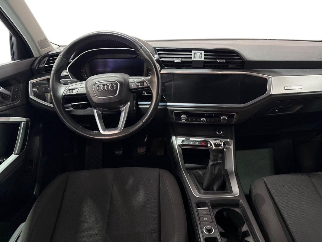 Audi Q3 - Photo 24