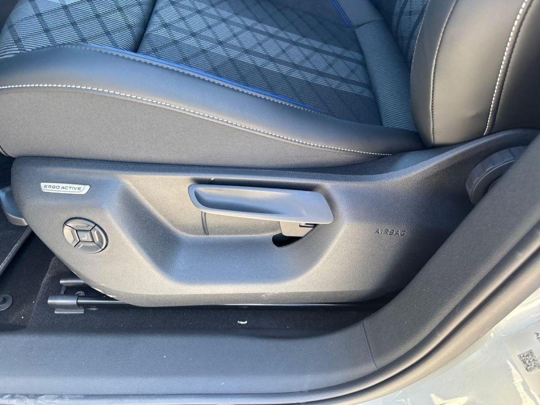 Volkswagen Tiguan - Photo 14
