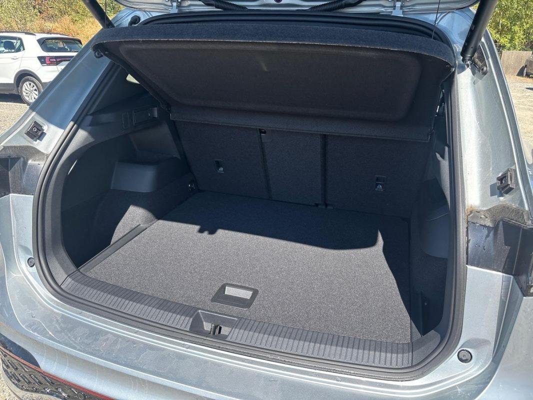Volkswagen Tiguan - Photo 32