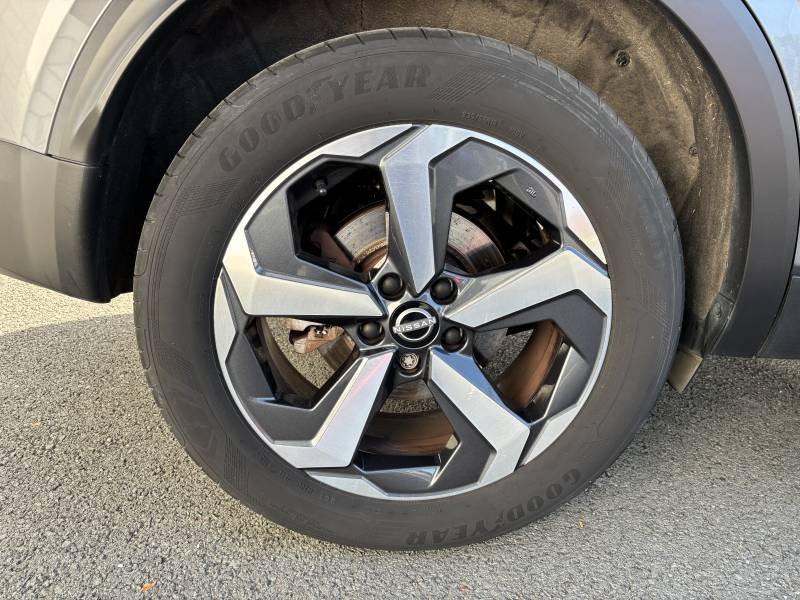 Nissan Qashqai - Photo 11