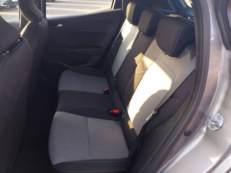 Renault Clio - Photo 12