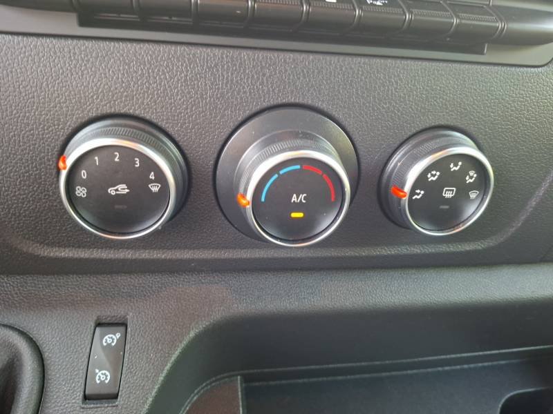 Renault Master - Photo 13