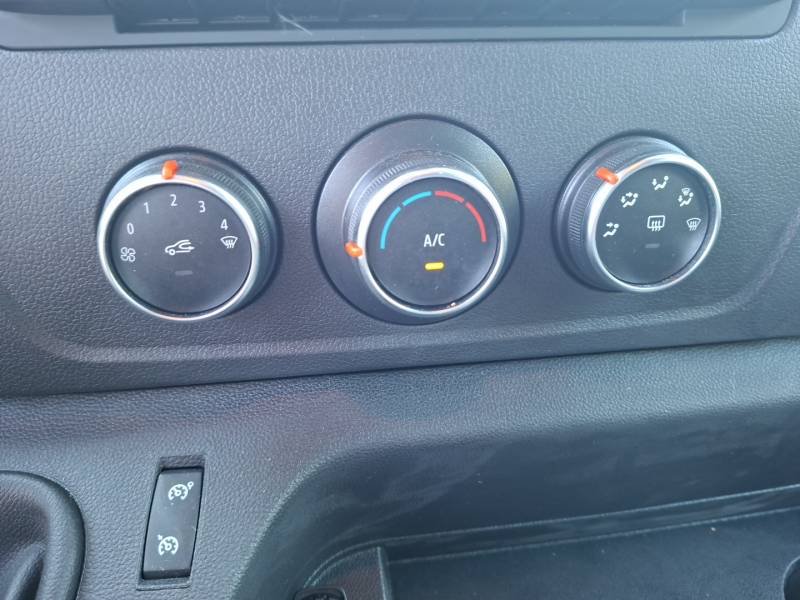 Renault Master - Photo 15