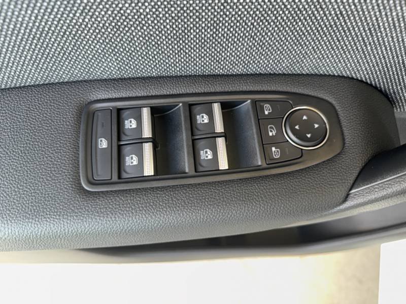 Renault Captur - Photo 17
