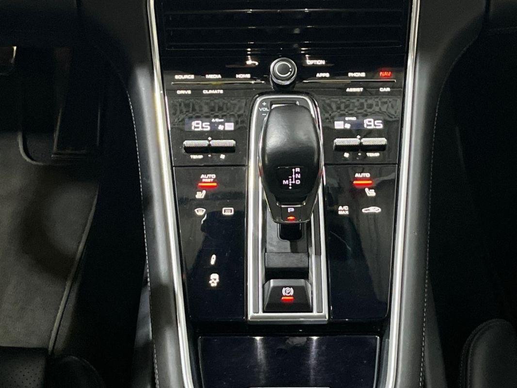 Porsche Panamera - Photo 11