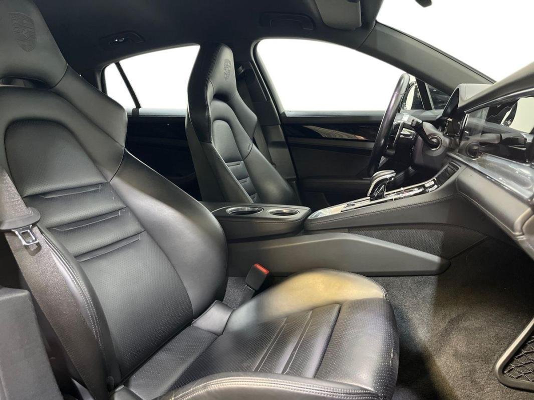 Porsche Panamera - Photo 13