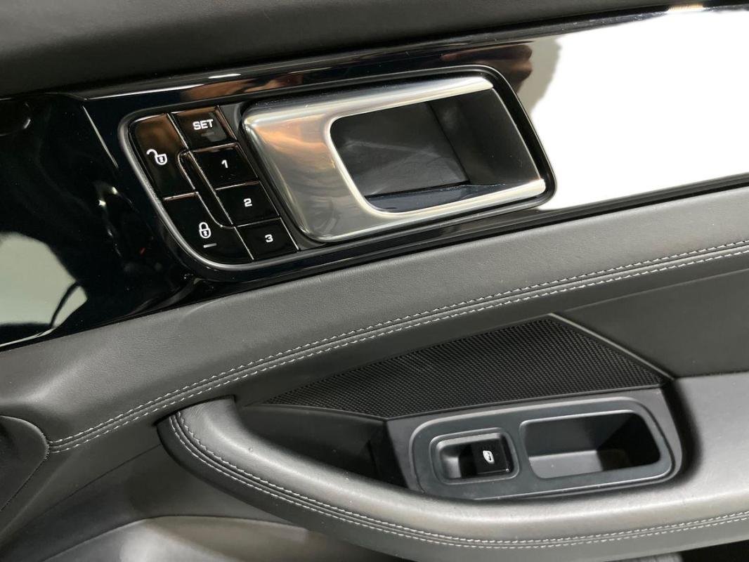 Porsche Panamera - Photo 15