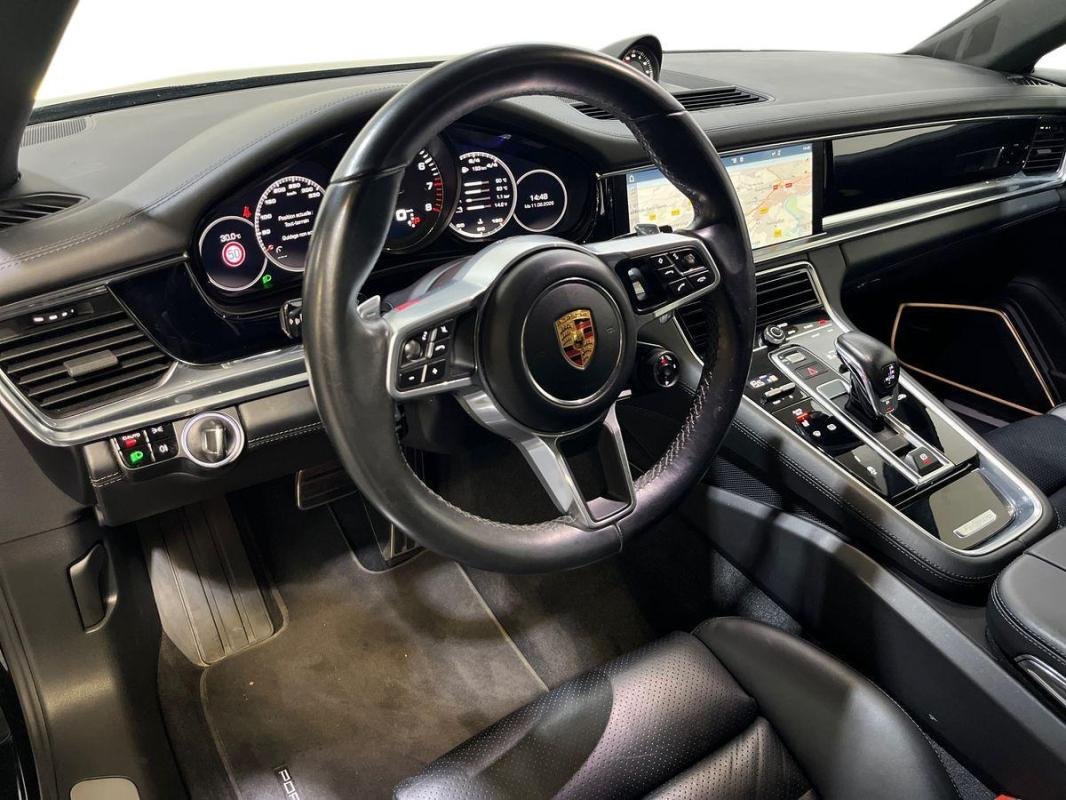 Porsche Panamera - Photo 9