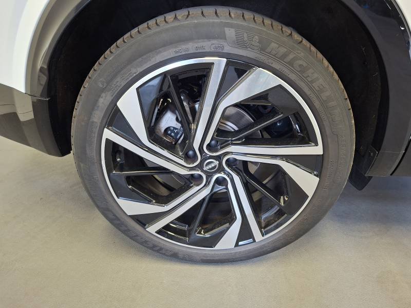 Nissan Qashqai - Photo 12
