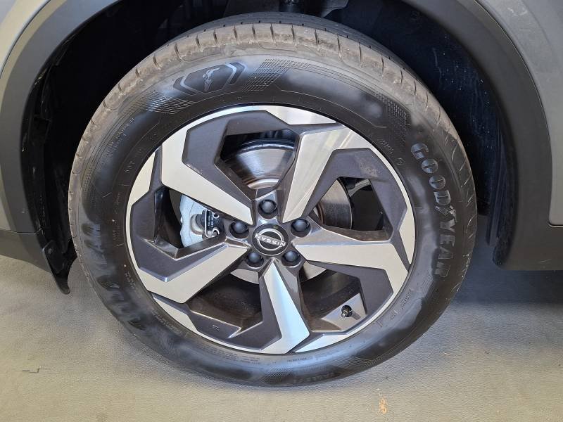 Nissan Qashqai - Photo 4