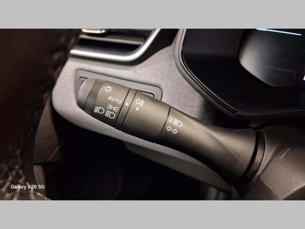 Renault Clio - Photo 15