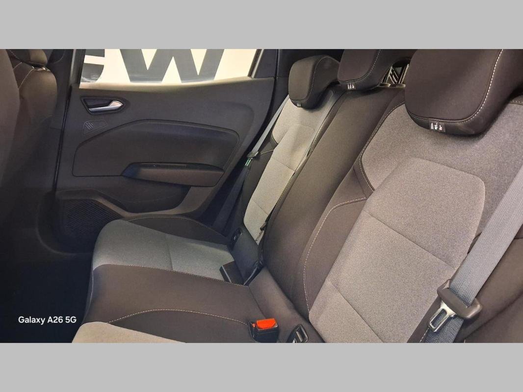 Renault Clio - Photo 17