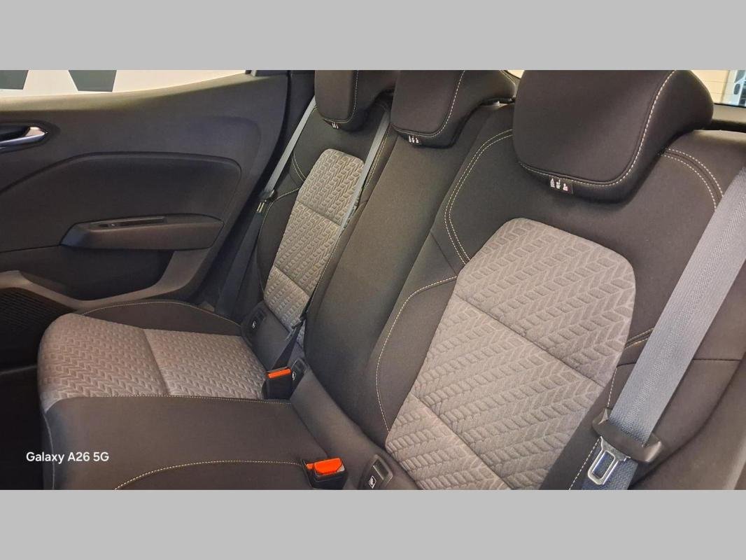 Renault Clio - Photo 16