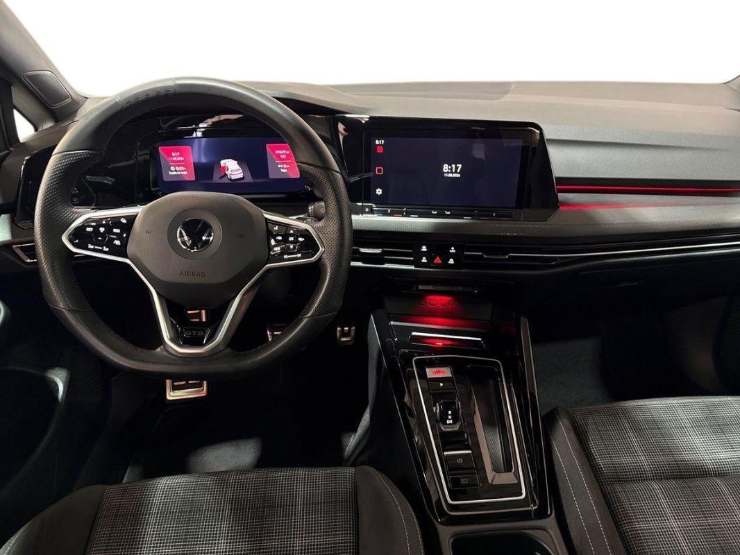 Volkswagen Golf - Photo 24