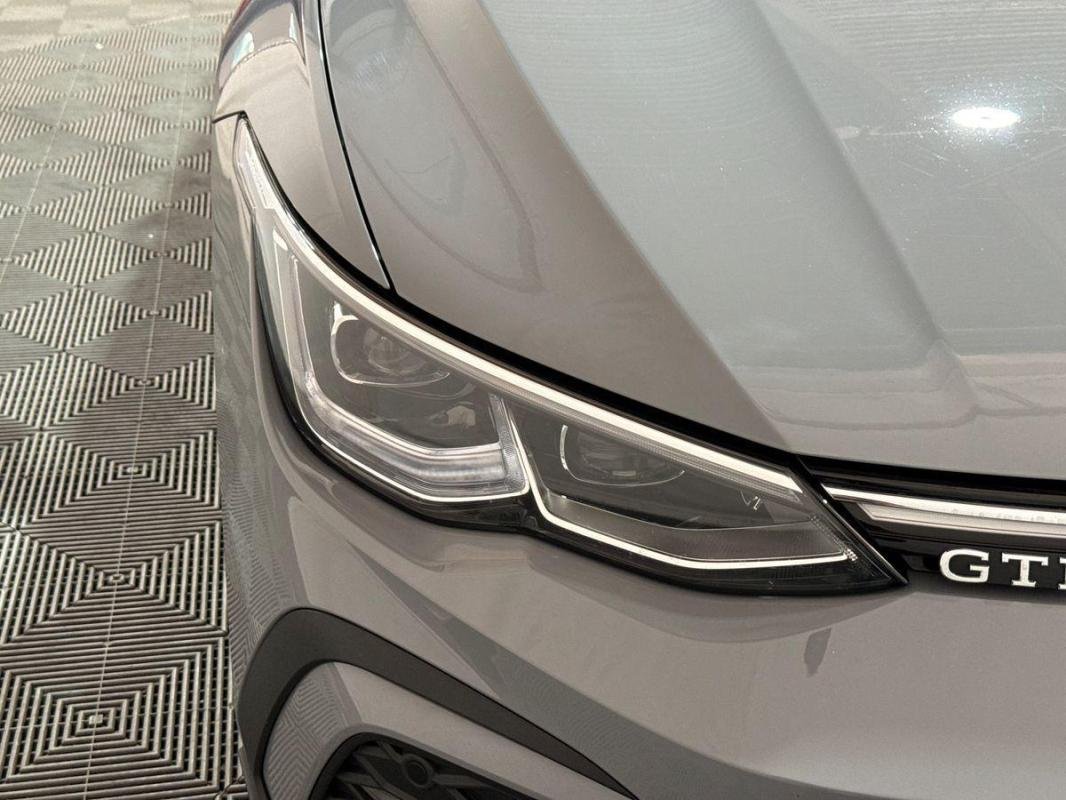 Volkswagen Golf - Photo 25