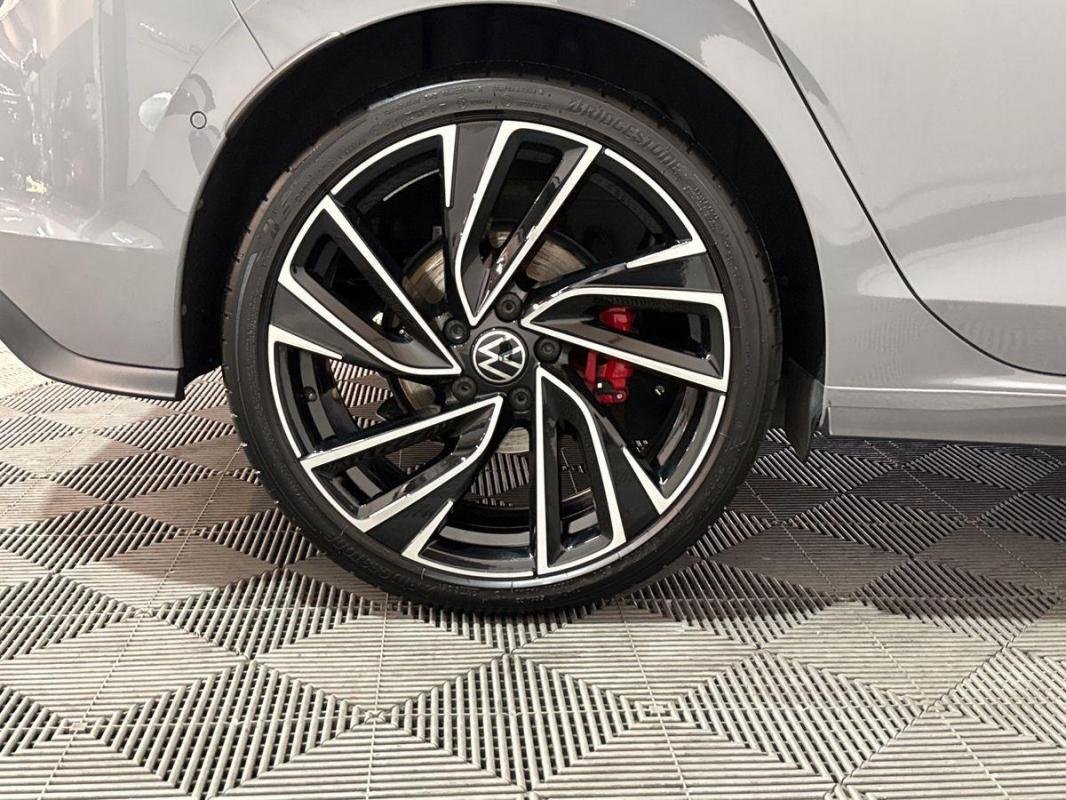 Volkswagen Golf - Photo 28