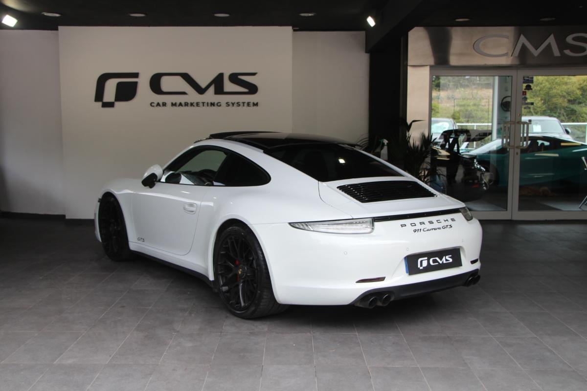 Porsche 911 - Photo 3