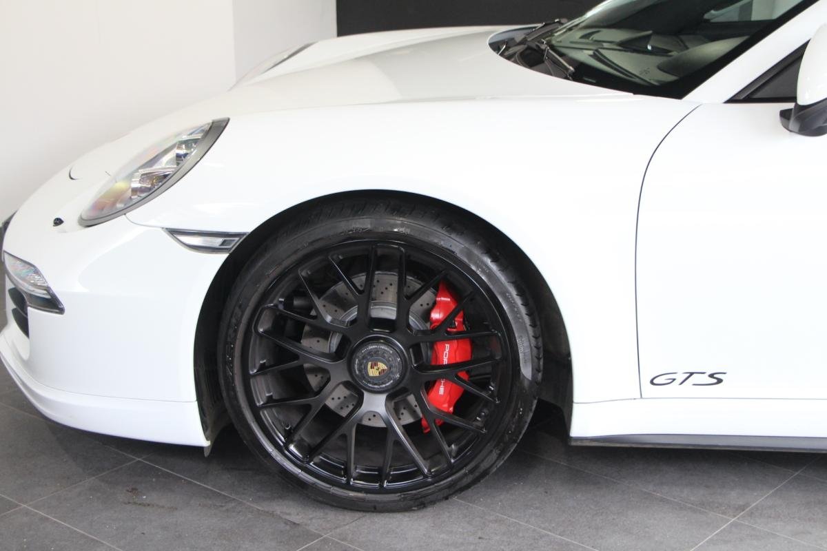 Porsche 911 - Photo 7