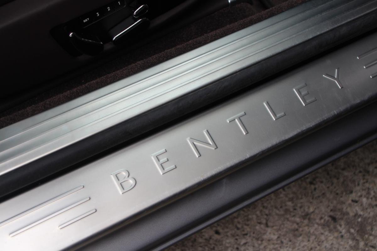 Bentley Continental GT - Photo 18