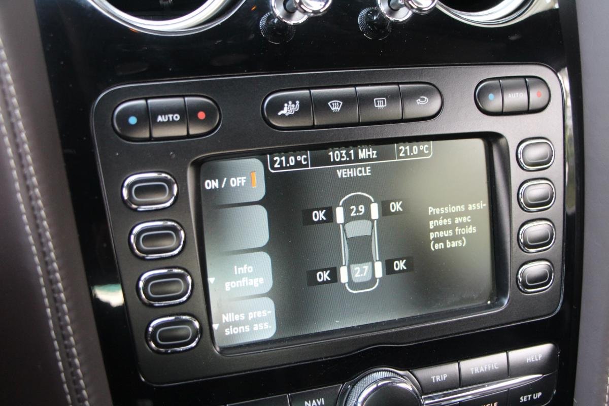Bentley Continental GT - Photo 25