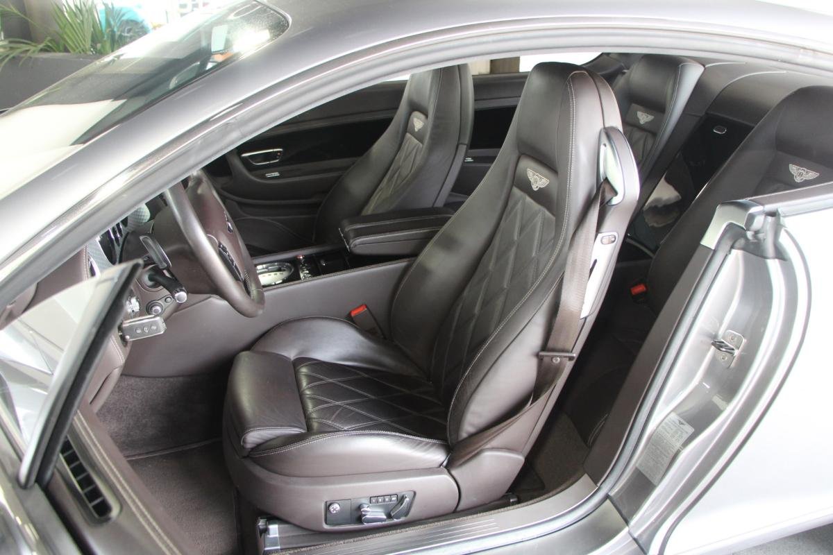 Bentley Continental GT - Photo 9