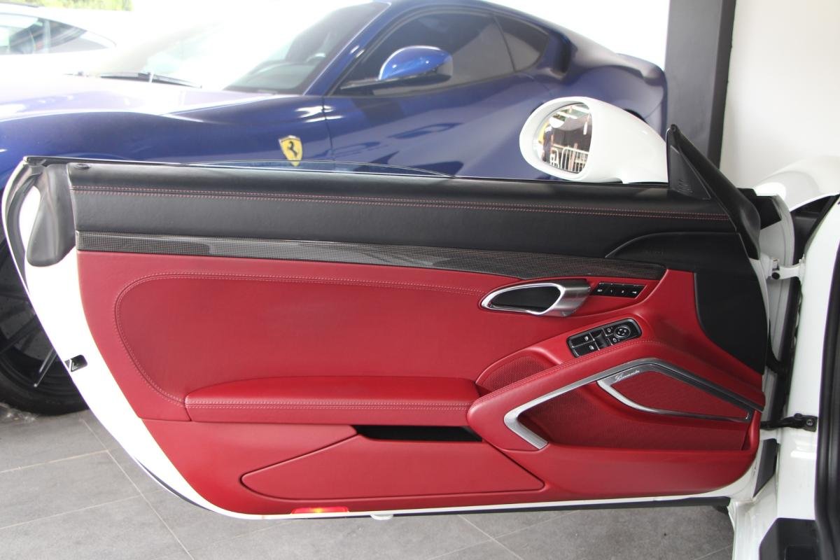 Porsche 911 - Photo 11