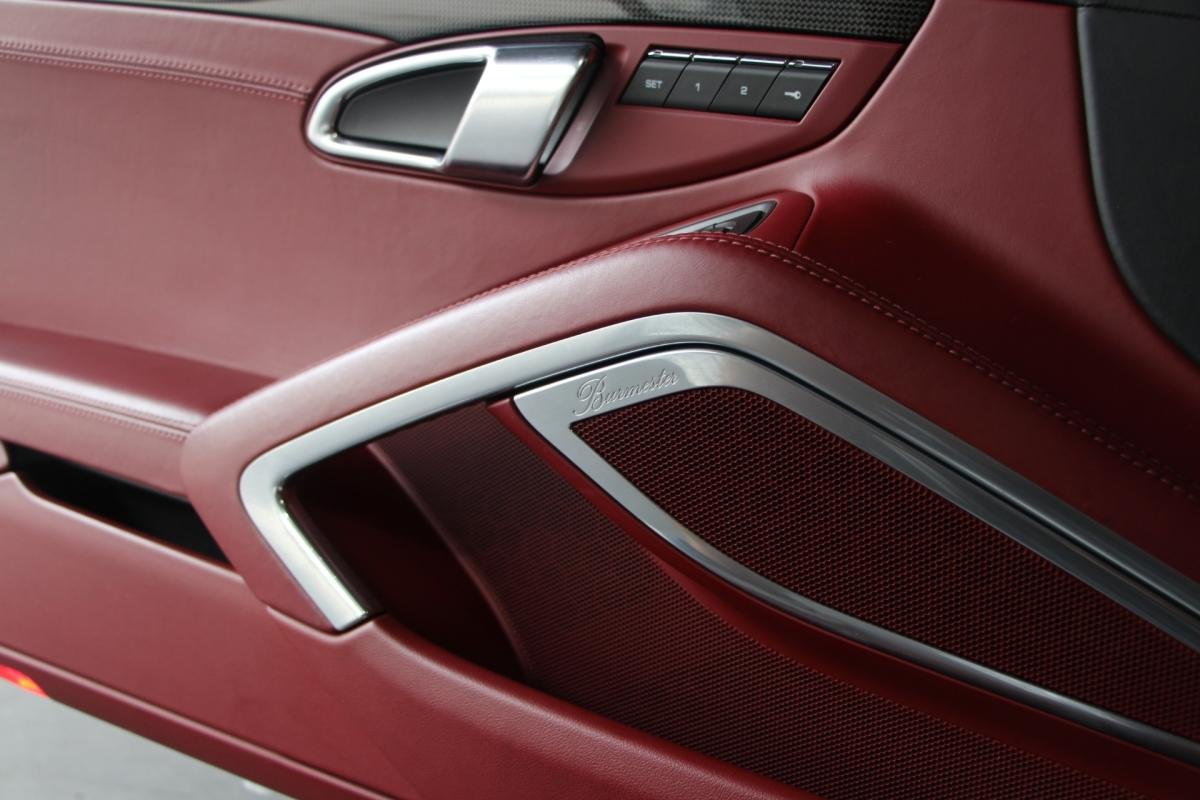 Porsche 911 - Photo 13