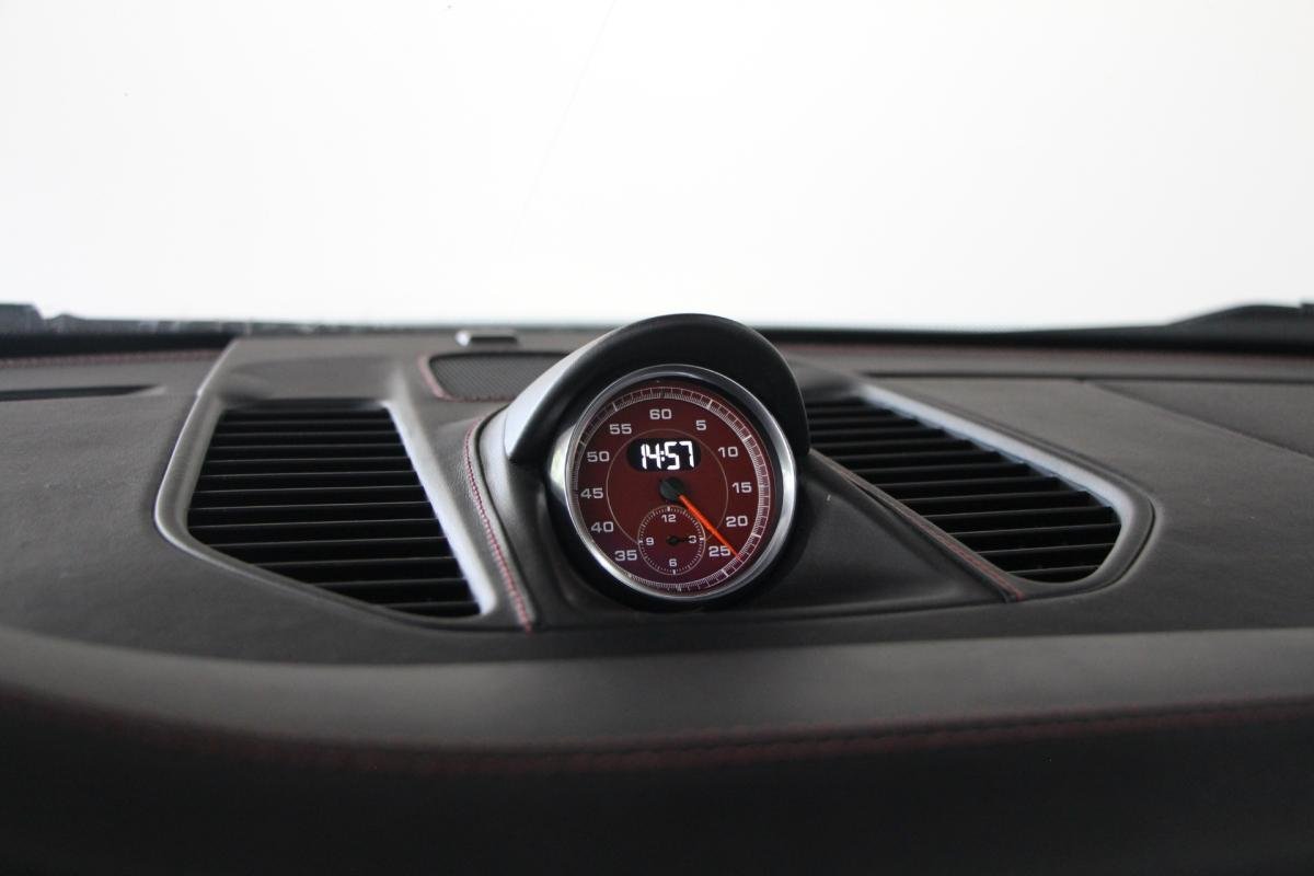 Porsche 911 - Photo 16