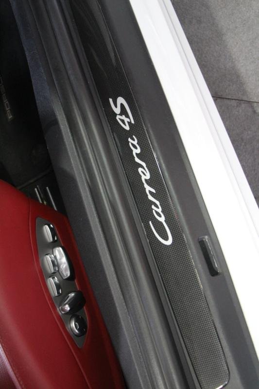 Porsche 911 - Photo 36