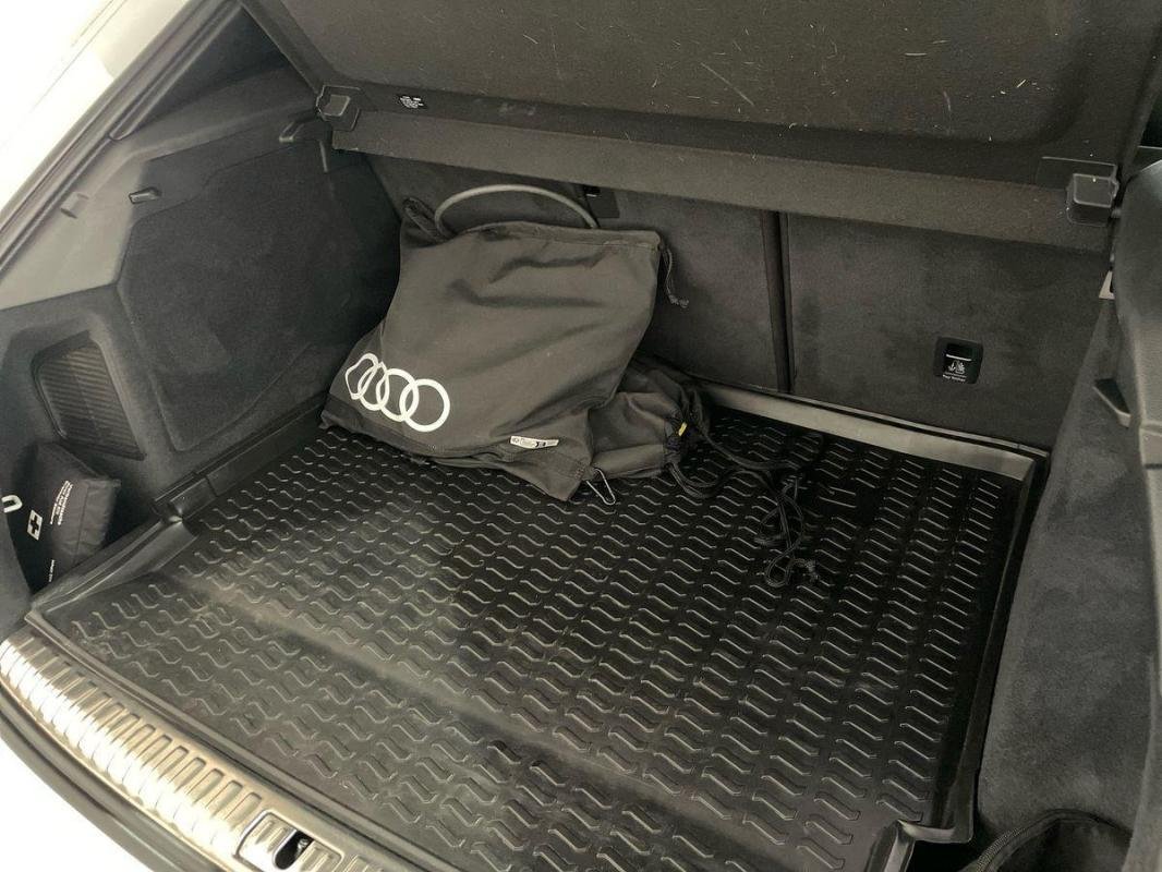 Audi Q3 - Photo 32