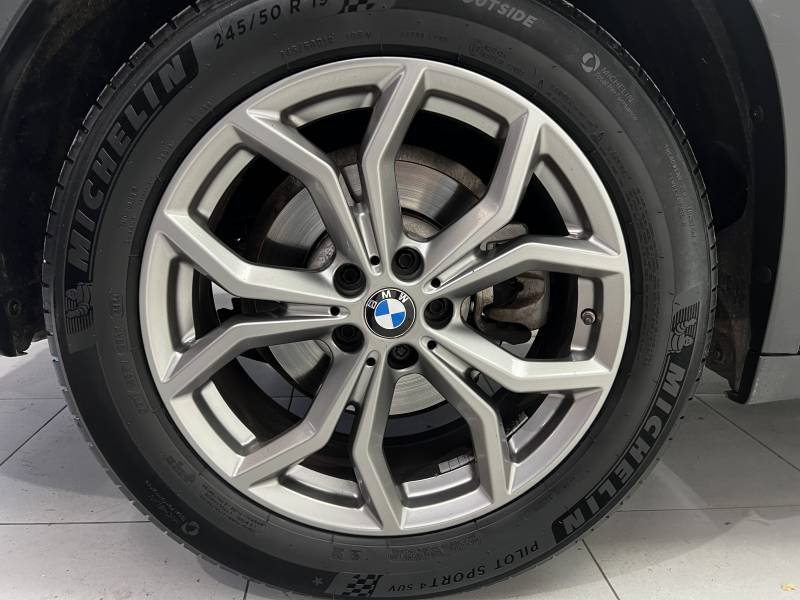 BMW X3 - Photo 8