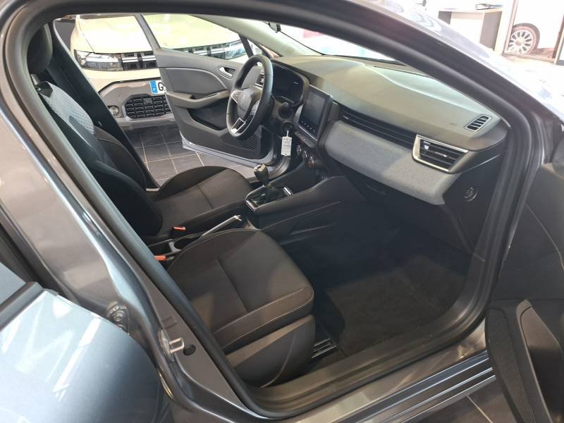 Renault Clio - Photo 15